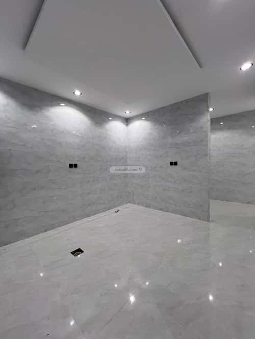 فيلا 314.98 متر مربع شرقية على شارع 30م السليمانية، الطائف