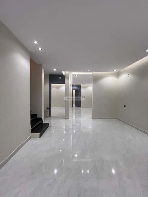 فيلا 314.98 متر مربع شرقية على شارع 30م السليمانية، الطائف