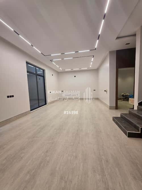 فيلا 250 متر مربع شمالية على شارع 20م البيان، شرق الرياض، الرياض