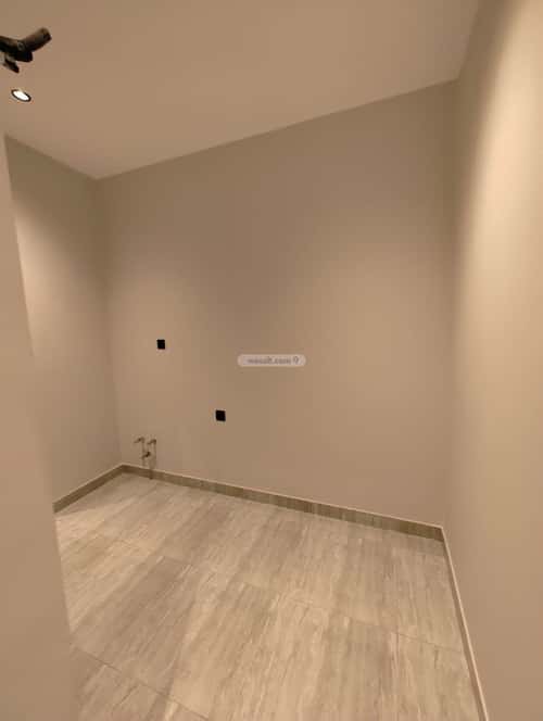 شقة 5 غرف في الربوة