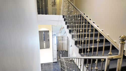 Floor 203.97 SQM with 6 Bedrooms Al Maaridh, Khamis Mushait