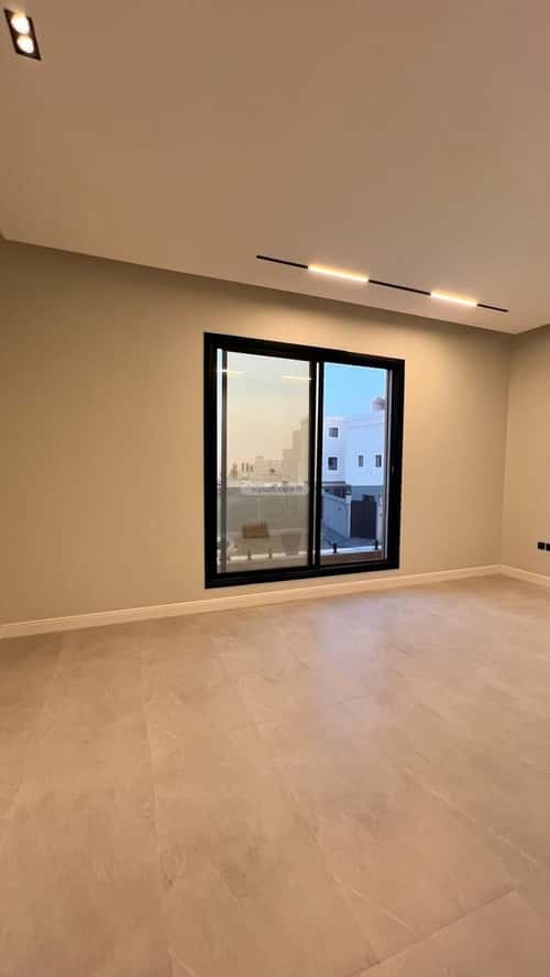 Villa 420.31 SQM Facing South on 20m Width Street Al-Mahdiyah, West Riyadh, Riyadh