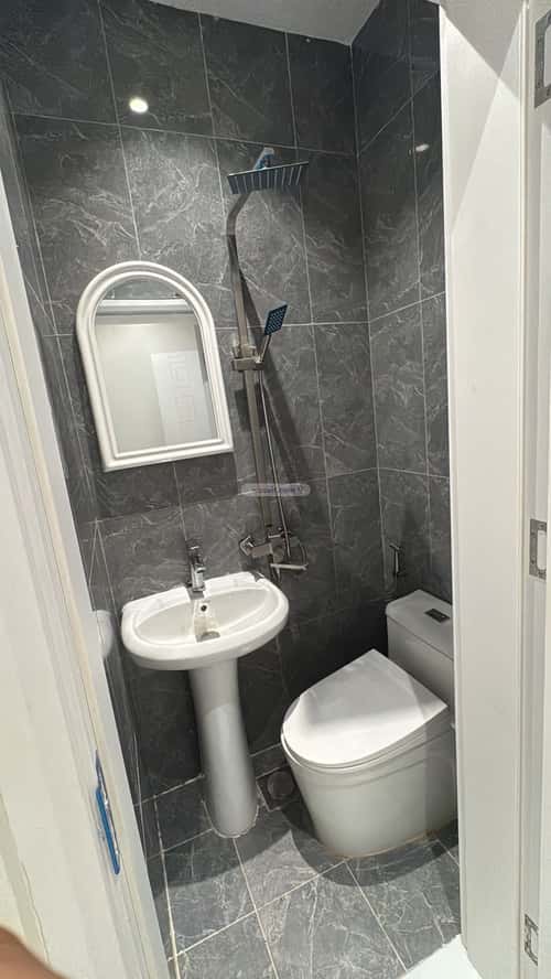 Apartment with 3 Bedrooms Al Swaryee, North Jeddah, Jeddah