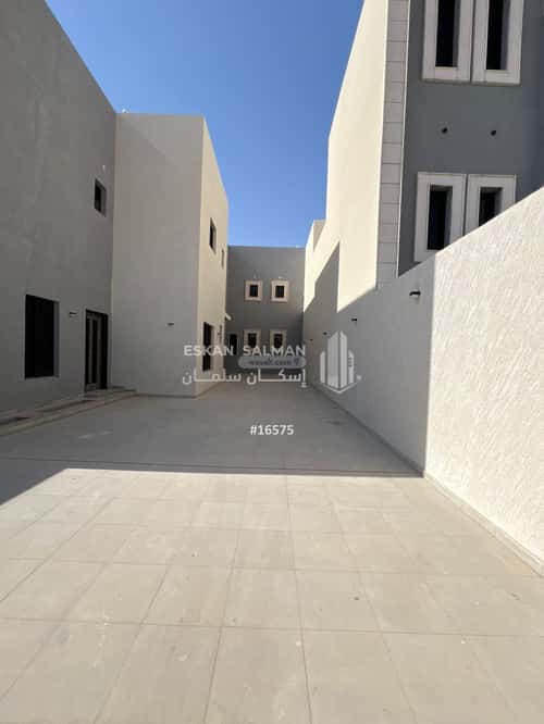 دور 235.57 متر مربع ب 7 غرف الفاخرية، عنيزة