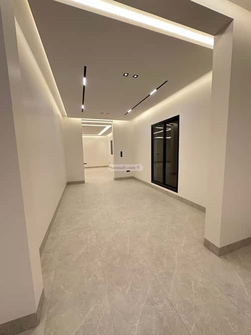 Floor with 4 Bedrooms Al-Arid, North Riyadh, Riyadh