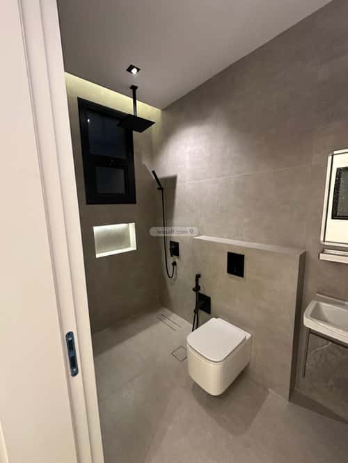 دور ب 4 غرف العارض، شمال الرياض، الرياض