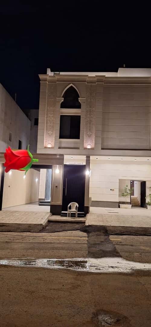 دور 216.07 متر مربع ب 3 غرف الجنادرية، شرق الرياض، الرياض