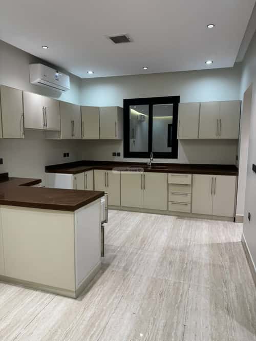 3 bedroom apartment in Al Malqa