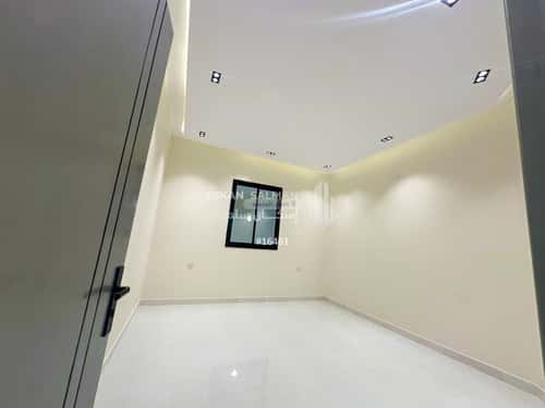 Floor 229.28 SQM with 6 Bedrooms Al Maaridh, Khamis Mushait