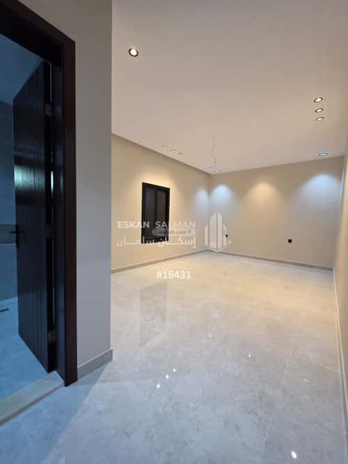 Villa 300 SQM Facing South on 15m Width Street Al Rahmanyah, East Jeddah, Jeddah