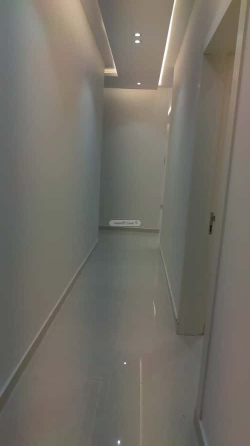 عمارة 870 متر مربع واجهة جنوبية المروة، جنوب الرياض، الرياض