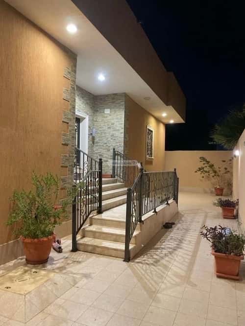 8 bedroom villa in An Nur