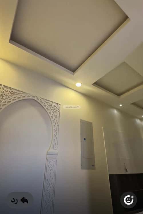 فيلا 600 متر مربع شرقية على شارع 20م الحمراء، شرق الرياض، الرياض