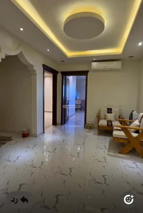 فيلا 600 متر مربع شرقية على شارع 20م الحمراء، شرق الرياض، الرياض