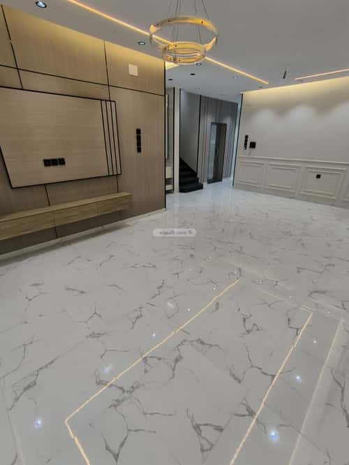 فيلا 318.79 متر مربع شرقية على شارع 15م الواسط، الطائف