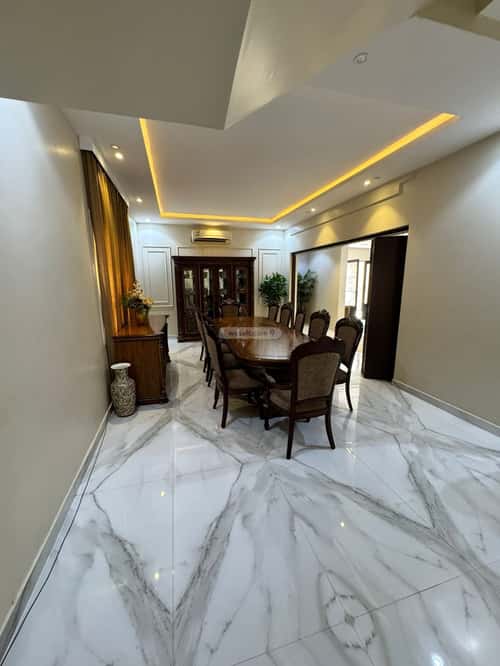 فيلا 450 متر مربع شمالية على شارع 20م العارض، شمال الرياض، الرياض