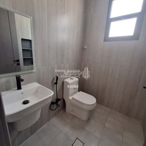 شقة ب 5 غرف ضاحية الملك فهد، الدمام