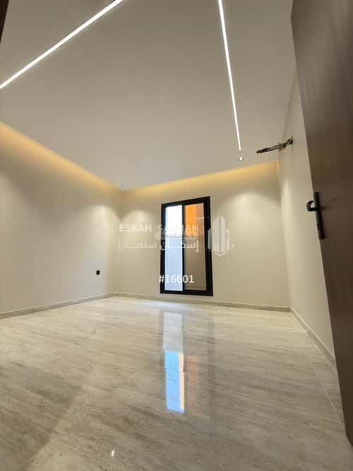 فيلا 332.75 متر مربع جنوبية على شارع 20م العرفاء الغربية، الطائف