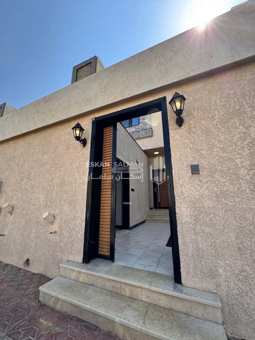 Floor 192 SQM with 5 bedrooms الجصة، المدينة المنورة