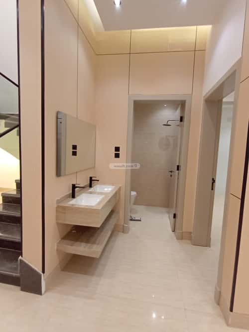 فيلا 249.78 متر مربع شمالية على شارع 17م الجنادرية، شرق الرياض، الرياض