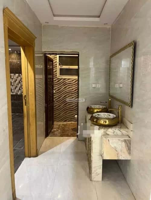 Villa 342 SQM Facing East with 5 Bedrooms Al-Qadisiyah, East Riyadh, Riyadh