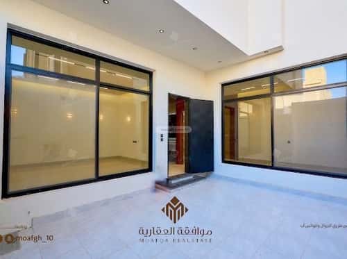 فيلا 347 متر مربع شرقية على شارع 20م المهدية، غرب الرياض، الرياض
