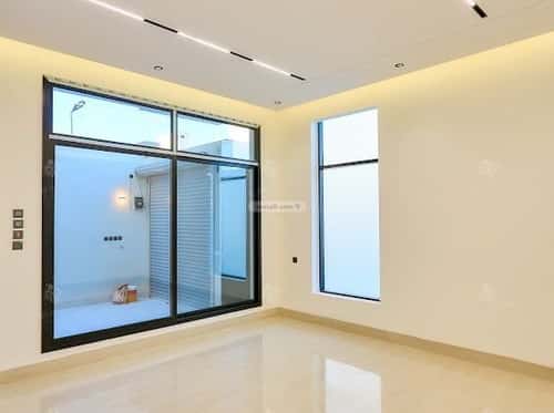Villa 347 SQM Facing East on 20m Width Street Al-Mahdiyah, West Riyadh, Riyadh