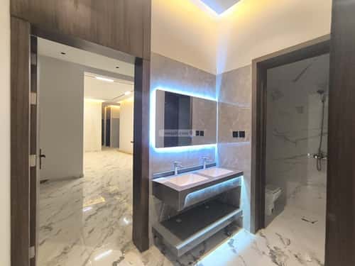 4 bedroom floor in Badr