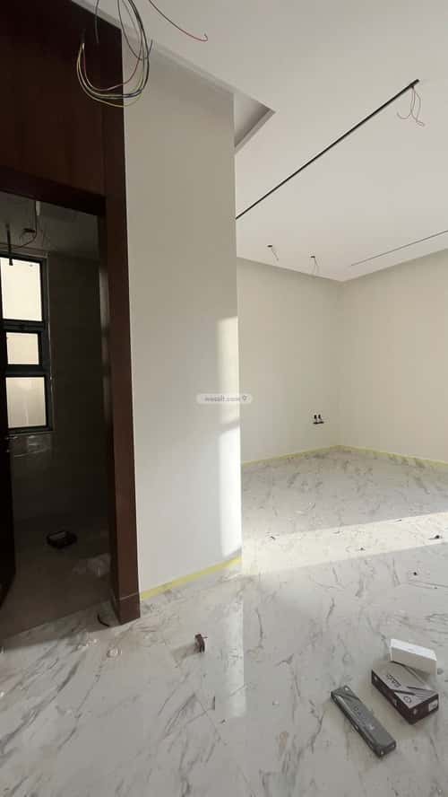 Villa 450 SQM Facing North on 20m Width Street Al-Mahdiyah, West Riyadh, Riyadh