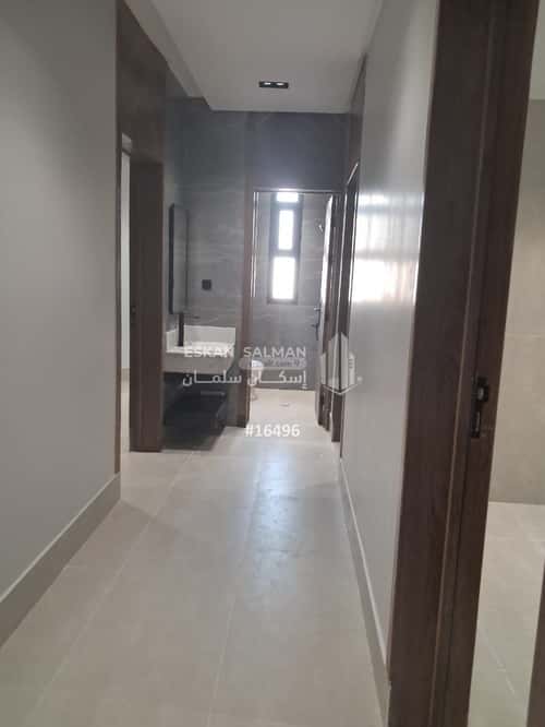 Floor 164 SQM with 5 Bedrooms West Al-Oraija, West Riyadh, Riyadh