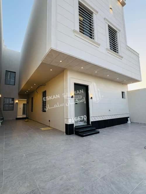 Villa 355 SQM facing North on 15m width street ريحه، الطائف