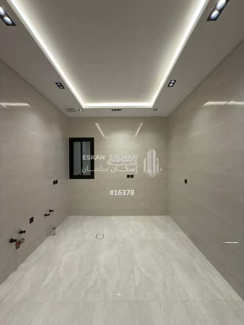 Villa 304.7 SQM Facing East on 20m Width Street Aomra, Makkah Al Mukarramah