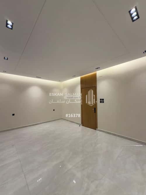 Villa 304.7 SQM Facing East on 20m Width Street Aomra, Makkah Al Mukarramah