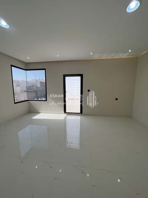 فيلا 255.02 متر مربع شمالية غربية على شارع 10م السلام، عنيزة