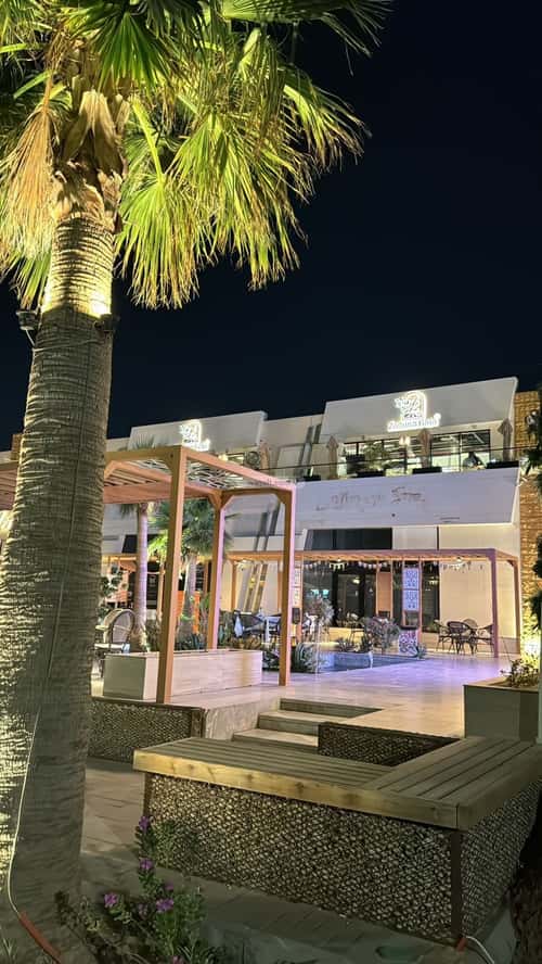 Showroom for Rent النهضة، بريدة