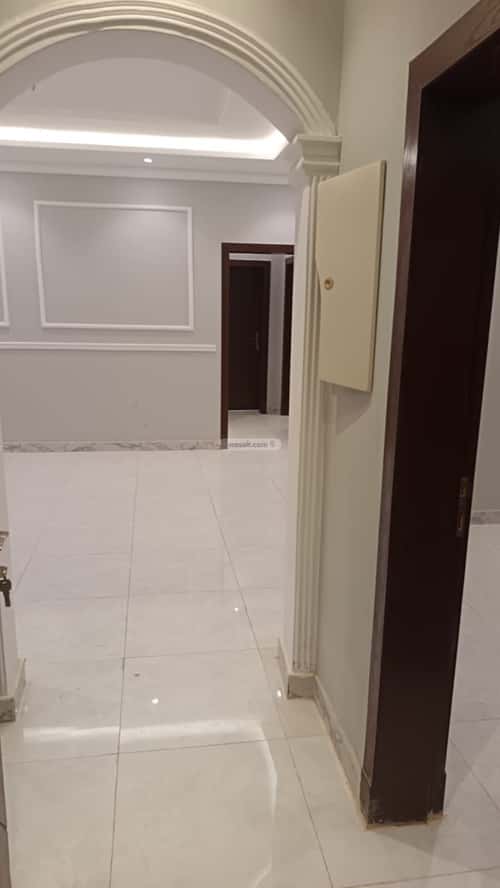 Apartment with 4 Bedrooms Al Rayaan, East Jeddah, Jeddah