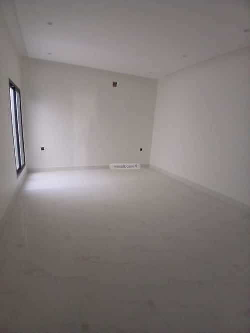 Floor 215.97 SQM with 4 Bedrooms Dahrat Al-Badeah, West Riyadh, Riyadh