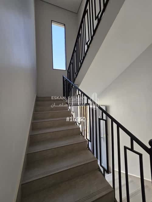 6 bedroom apartment in Al Rimal