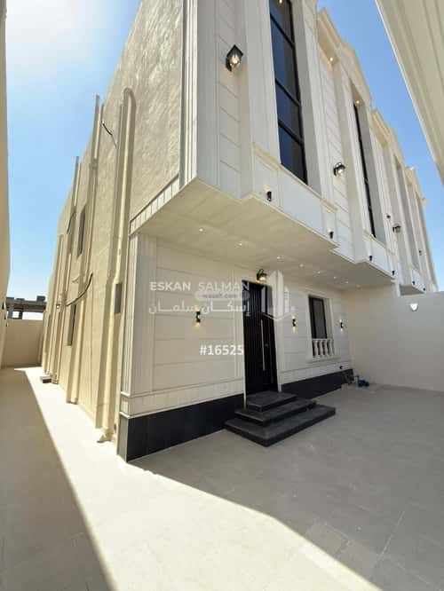 Villa 291.22 SQM Facing North on 12m Width Street Rayyadh, Alttayif