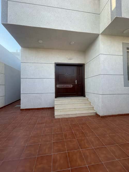 Villa 274.7 SQM Facing South on 15m Width Street Al Rahmanyah, East Jeddah, Jeddah