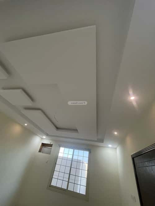 فيلا 274.7 متر مربع جنوبية على شارع 15م الرحمانية، شرق جدة، جدة