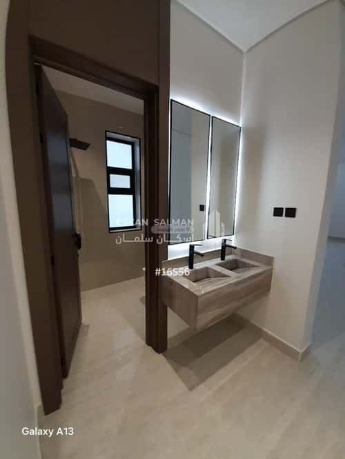 Floor 181 SQM with 5 Bedrooms West An-Naseem, East Riyadh, Riyadh