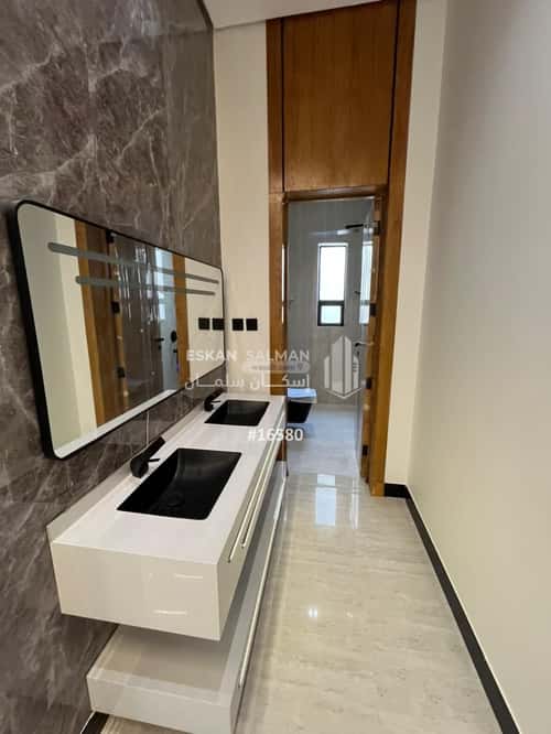 فيلا 312.5 متر مربع شمالية على شارع 18م الرمال، شرق الرياض، الرياض