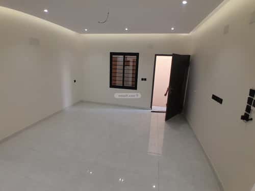 شقة 273 متر مربع ب 7 غرف التعاون، خميس مشيط