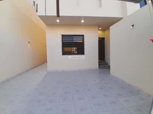 شقة 273 متر مربع ب 7 غرف التعاون، خميس مشيط