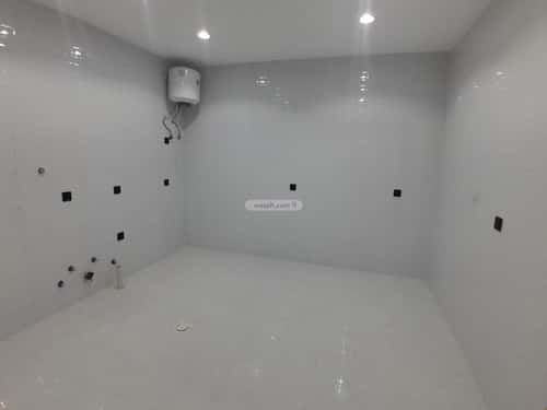 Apartment 273 SQM with 7 Bedrooms Al Taawun, Khamis Mushait