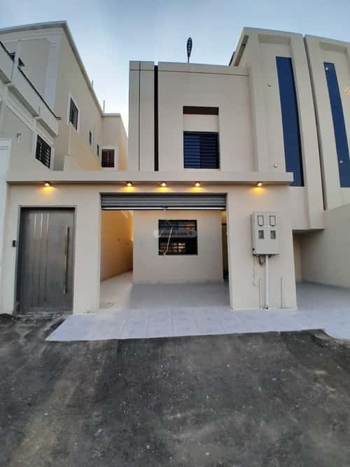 Apartment 273 SQM with 7 Bedrooms Al Taawun, Khamis Mushait