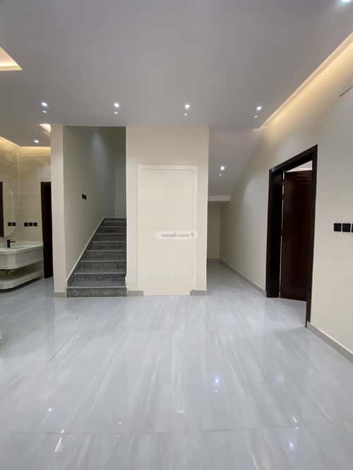 Villa 292.9 SQM Al Mutarid, Alttayif