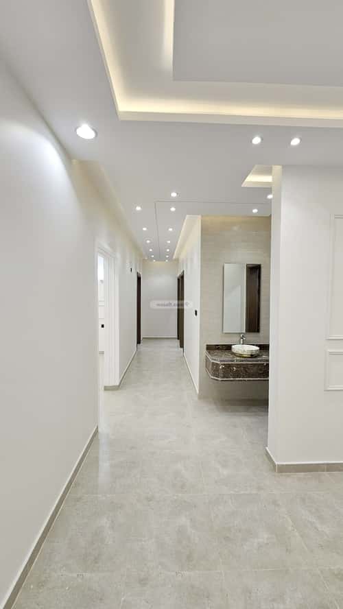 شقة 226 متر مربع ب 6 غرف الظرفة، خميس مشيط