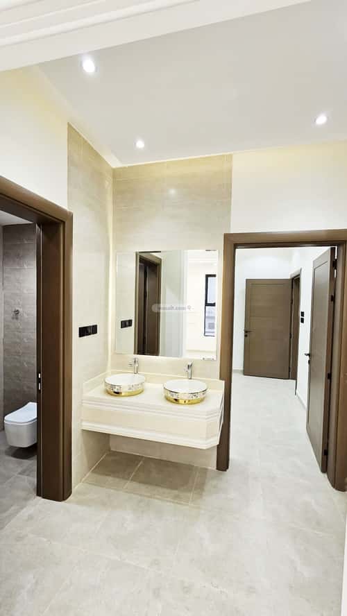 شقة 226 متر مربع ب 6 غرف الظرفة، خميس مشيط